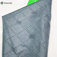 Veste, manteau et vêtements d'extérieur en tissu jacquard texturé gaufré 3D teint 100 % polyester pour vêtements de sport – Vente en gros