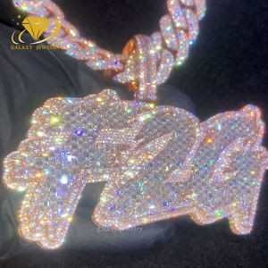 Nombre inicial personalizado Pass Diamond Tester Shinning Iced Out Jewelry Baguette Moissanite 925 Sterling Silver Men Letters Pendant - Product Image 2