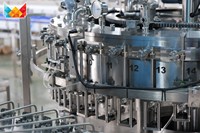 Machine de remplissage et d'embouteillage automatique de boissons gazeuses en bouteilles de verre de 500 ml et 1000 ml, 10000 BPH, prix d'usine avec certification CE