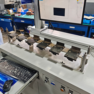Machine de marquage laser à fibre CNC MOPA, décapant de <span class=keywords><strong>peinture</strong></span> laser 500W refroidi par air pour composants de cockpit intelligent - Product Image 5