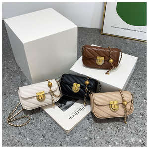 New popular women's lacquered PU material pure pattern crossbody <b>bag</b> - Product Image 2