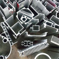 Profils en aluminium extrudé sur mesure pour l'industrie, catalogue de prix et accessoires pour coffrage
