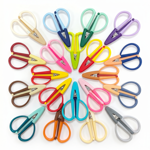 Mini-ciseaux de couture DIY portables pour broderie, travaux d'aiguille et artisanat du papier, petits ciseaux pour quilting et travaux manuels - Product Image 1