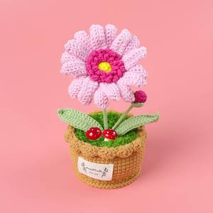 Venta al por Mayor de Mini Macetas de Flores Tejidas a Crochet, Rosas y Tulipanes para el Día de San Valentín y Graduación, Flores Tejidas a Mano para Decoración - Product Image 6