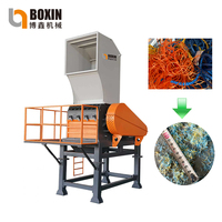 Broyeur de bouteilles en PET et machine à broyer le plastique pour la production de flocons de bouteilles propres