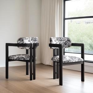 Sillón de Comedor de Madera Maciza Estilo <span class=keywords><strong>Italiano</strong></span>, de Lujo Ligero y Alta Gama, con Características Personalizables, Diseño de Tres Patas, Hecho en China - Product Image 2