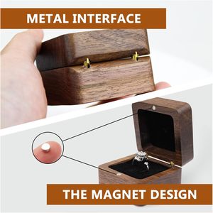 Caja de Anillos de Madera Personalizada, Mini Caja para Anillo de Compromiso con un Solo Compartimento, Caja Cuadrada para Anillos de Boda - Product Image 5