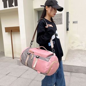 Sac à dos de voyage multifonctionnel en nylon, grande capacité, sac de sport Oxford, sac de voyage avec compartiment à chaussures, vente en gros, usine BSCI. - Product Image 5