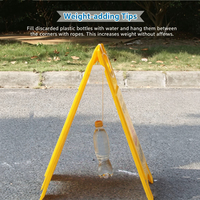 Panneau de signalisation de sécurité pliable double face bilingue Xinteng en PP de 0,55 mm d'épaisseur pour sols mouillés