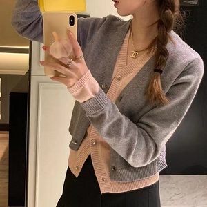 Cárdigan con cuello en V para mujer, suéter <span class=keywords><strong>de</strong></span> Color sólido, abrigo <span class=keywords><strong>de</strong></span> punto <span class=keywords><strong>de</strong></span> lana apilado suelto, cárdigan falso <span class=keywords><strong>de</strong></span> <span class=keywords><strong>dos</strong></span> piezas para mujer - Product Image 2