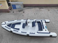 Bateau pneumatique RIB-680C en tissu PVC haute résistance, coque en V profond, bateau d'assistance pour la pêche