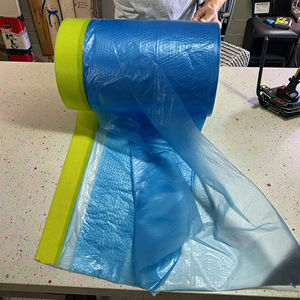 فيلم PE بأشرطة مسجلة مسبقًا رسامين بشريط لاصق إسقاط أغطية بلاستيكية لإخفاء أثاث السيارات فيلم - Product Image 1