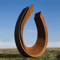 Statue d'animal en métal kangourou géométrique abstrait moderne en acier Corten pour l'extérieur, le jardin, la cour, l'aménagement paysager et l'art public
