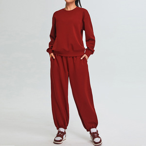 2025 Dames Comfortabele Oversized Zip Hoodie Jack en Korte Sweatpants Effen Kleur 2-delige Trainingspak Set - Product Image 3