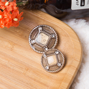 Cổ điển men mạ kim loại cổ điển <span class=keywords><strong>Shank</strong></span> hợp kim nút cho hàng may mặc - Product Image 6