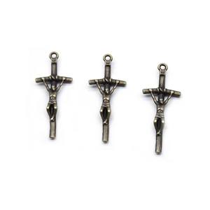 Croce Centrale per Rosario in Lega alla Moda con Crocifisso di San Benedetto, 4.3*1.7cm - Product Image 3