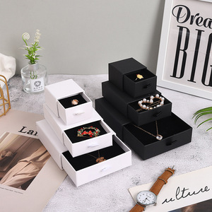 Custom Logo Gift Paper Jewelry Boxes Ring Bracelet Necklace Pendants Earring Box Jewellery Packaging