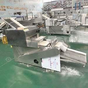 Machine industrielle automatique pour la fabrication et la découpe de mini-grissini, de cubes de pâte pour snacks et de petits Chin Chin frits - Product Image 2