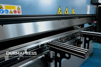 Prensa Plegadora de Precisión 210T3200 DA69S con Programación 3D y Sensor para la Fabricación de Puertas de Ascensor