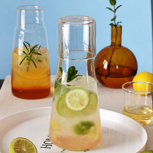 Set di <span class=keywords><strong>caraffa</strong></span> per <span class=keywords><strong>acqua</strong></span> in <span class=keywords><strong>vetro</strong></span> da 700ml 800ml 900ml con Set di bicchieri in <span class=keywords><strong>vetro</strong></span> per camera da letto, comodino, <span class=keywords><strong>caraffa</strong></span> per <span class=keywords><strong>acqua</strong></span> con Set di tazze - Product Image 1