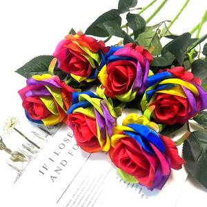 Vente chaude transfrontalière <span class=keywords><strong>de</strong></span> pétales artificiels colorés <span class=keywords><strong>de</strong></span> <span class=keywords><strong>roses</strong></span> plantes fleurs pour arrangement <span class=keywords><strong>de</strong></span> scène d'intérieur à la maison décoratif - Product Image 1