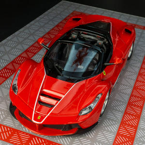 Modellini di auto 1:24 burago-Ferrar con ornamenti modello statico Supercar ornamentare in fibra modello auto giocattolo - Product Image 2