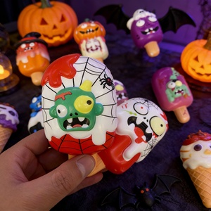 Jouet anti-stress en mousse PU à rebond lent, best-seller transfrontalier, en forme de crème glacée d'Halloween, pour la coordination œil-main des enfants - Product Image 1