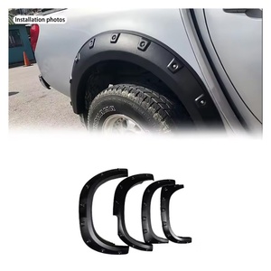 Guardabarros Delantero KQD Estilo Delgado de Lujo/Deportivo en ABS Negro con Fácil Instalación para Mitsubishi Triton L200 2005-2015 - Product Image 1