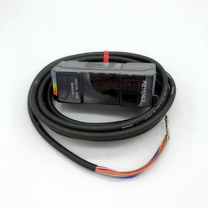 CZ-V21A ชุดขยายสัญญาณเซ็นเซอร์ดิจิตอล RGB, ชุดหลัก, NPN - Product Image 1