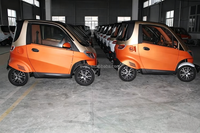 Voiture électrique miniature 4 roues pour adultes, homologuée L6e CEE, 4000W 60V120Ah, batterie plomb-acide haute puissance, 3 places, feux LED, toit ouvrant