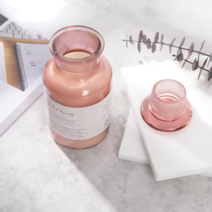 Bougie en cire de soja faite à la main avec un design unique de fleurs Décoration de maison de luxe et cadeau de vacances du Nouvel An chinois Nouveau produit - Product Image 3