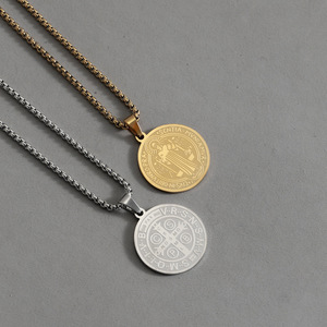 Collana con Ciondolo a Croce in Acciaio Inossidabile Stile Vintage e Trendy, Collana da Sacerdote in Stile Buddista per Figli con Forma a Farfalla - Product Image 3
