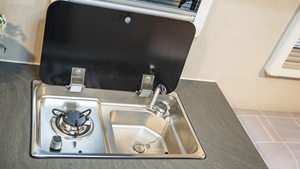 <span class=keywords><strong>Caravane</strong></span> pour <span class=keywords><strong>4</strong></span> personnes, fabrication directe d'usine, avec canapés-lits, châssis en acier robuste, réservoir d'eau de 160L - Product Image 2