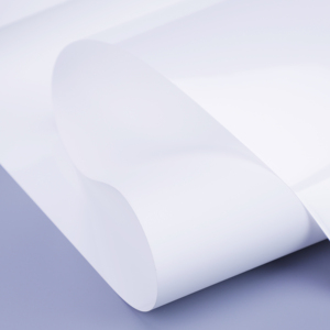 Papier synthétique PP blanc mat à base d'eau, imprimé, avec revêtement pour affiches - Product Image 2