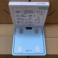 Balance connectée multifonctionnelle pour la mesure de la graisse corporelle, capacité 180 kg, alimentée par batterie, moniteur de santé portable