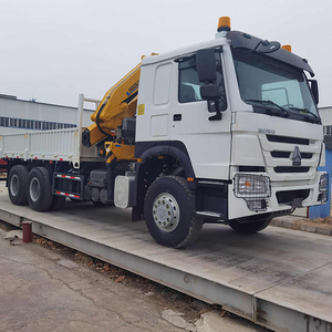 Grúas en Venta: Camión Grúa Sinotruk HOWO 6X4 Más Vendido en China en 2025 con Motor Weichai Isuzu y Capacidad de Carga de 10/12/14/16 Toneladas - Product Image 2