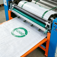 Machine d'impression flexographique automatique 4 couleurs pour sacs en plastique non tissé et sacs en nylon pour farine, machine de fabrication de sacs non tissés abordable