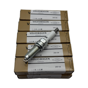 Candela d'accensione di alta qualità 101905622A, ricambio OEM per Audi A4 A5 Q5 <span class=keywords><strong>Skoda</strong></span> 2.0T TFSI 2009-2017, ricambi auto per accensione - Product Image 1