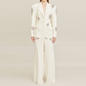 Completo tailleur professionale da <span class=keywords><strong>donna</strong></span> 2026: Giacca monopetto con perline e strass, <span class=keywords><strong>pantaloni</strong></span> a <span class=keywords><strong>gamba</strong></span> <span class=keywords><strong>larga</strong></span> - Nuova collezione moda - Product Image 1