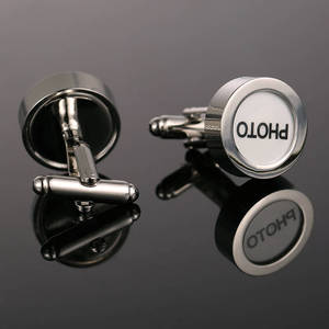 Cá Nhân Mạ Bạc Biểu Tượng Tùy Chỉnh Đàn Ông Áo Sơ Mi Trang Sức Vòng Brass Khung Ảnh Khuy Măng Sét - Product Image 2