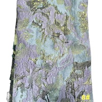 Tissu brocart jacquard 3D métallisé gaufré de luxe 149 g/m² avec design personnalisé et couleurs acceptées pour robes et jupes de filles