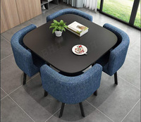 Table à Manger Carrée Moderne et Minimaliste en MDF, Ensemble de 4 Chaises pour Restaurants, Cafés, Hôtels – Solution Durable pour Petits Espaces