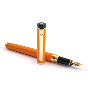 Juego de Plumas Estilográficas Personalizadas Premium con Plumín de Acero Inoxidable 314 Dorado y Elegante Estuche, Perfecto para Regalar - Product Image 1