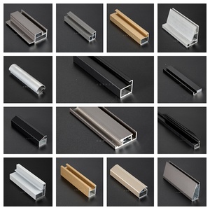 <span class=keywords><strong>Profili</strong></span> <span class=keywords><strong>in</strong></span> <span class=keywords><strong>Alluminio</strong></span> <span class=keywords><strong>per</strong></span> Finestre e Porte di Diversi Colori, Cile Bolivia <span class=keywords><strong>Per</strong></span>ù, Lega di <span class=keywords><strong>Alluminio</strong></span> <span class=keywords><strong>per</strong></span> Porte e Finestre - Product Image 3