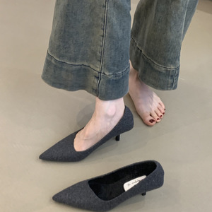 Zapatos de Tacón Alto Grises Estilo Francés para <span class=keywords><strong>Mujer</strong></span>, Otoño 2026, Retro, Parte Superior de Goma, Forro de Felpa Corta Artificial, Sin Cordones, Punta Puntiaguda, Tacón Delgado - Product Image 2
