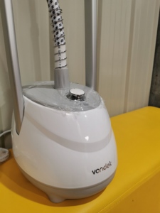 Vaporizador <span class=keywords><strong>Vertical</strong></span> <span class=keywords><strong>de</strong></span> Ropa <span class=keywords><strong>de</strong></span> 1.8L, Calentamiento Rápido, Inalámbrico, para Ropa, Cortinas, Vestidos, Plancha Eléctrica - Product Image 6