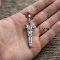 Pendentif poignard tête de mort en acier inoxydable, mini-breloque épée fantastique pour homme et femme, amulette gothique, cadeau tendance