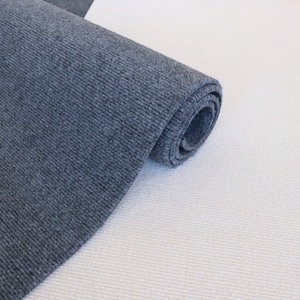 Haute qualité <span class=keywords><strong>aiguille</strong></span> perforé Non tissé rayure côtelé tapis événement scène intérieur extérieur Polyester rouleau tapis d'exposition - Product Image 2