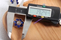 Bunga kancing kristal logam mewah dengan kaca 20mm/17mm batang proses lapisan elektro jahit berlian imitasi berkilau