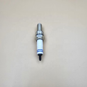 หัวเทียนประสิทธิภาพสูงรุ่นใหม่สำหรับรถสามล้อ/มอเตอร์ไซค์ UR4DC R6 (หมายเลข 643367) สำหรับเครื่องยนต์ยามาฮ่า/บาจาจ/  ผลิตจากโลหะผสมนิกเกิล ขนาด 12.7x16 มม. - Product Image 4